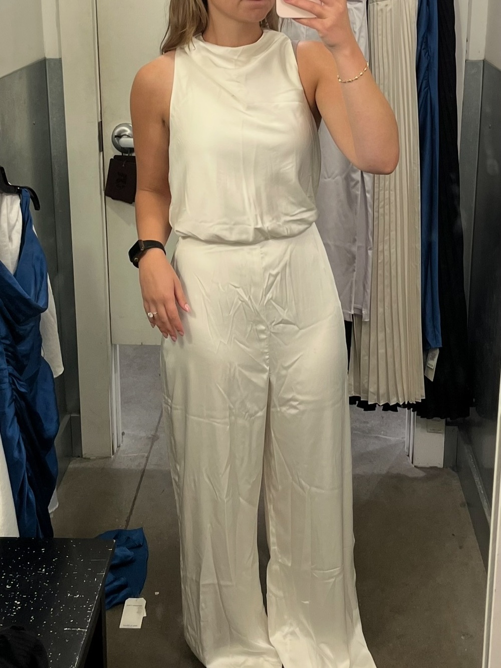Abercrombie & Fitch Ivory Satin Wide Leg Jumpsuit - Picture 4 of 4